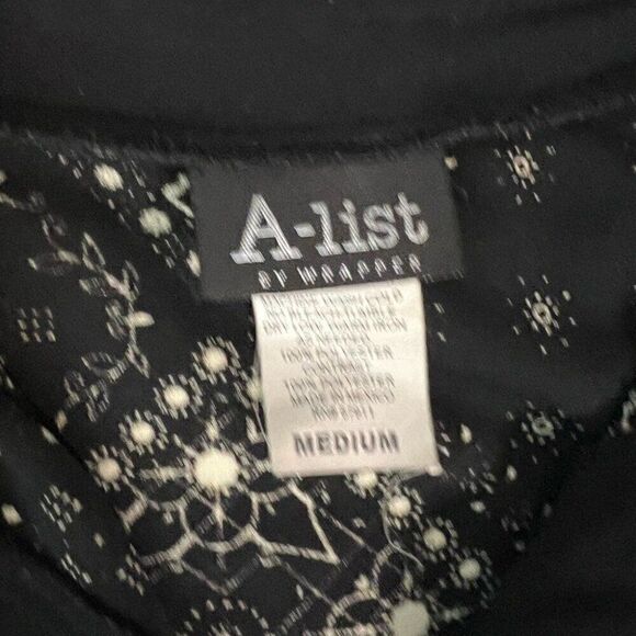 A-List Black & White Patterned Short Sleeve Dress - Picture 3 of 3